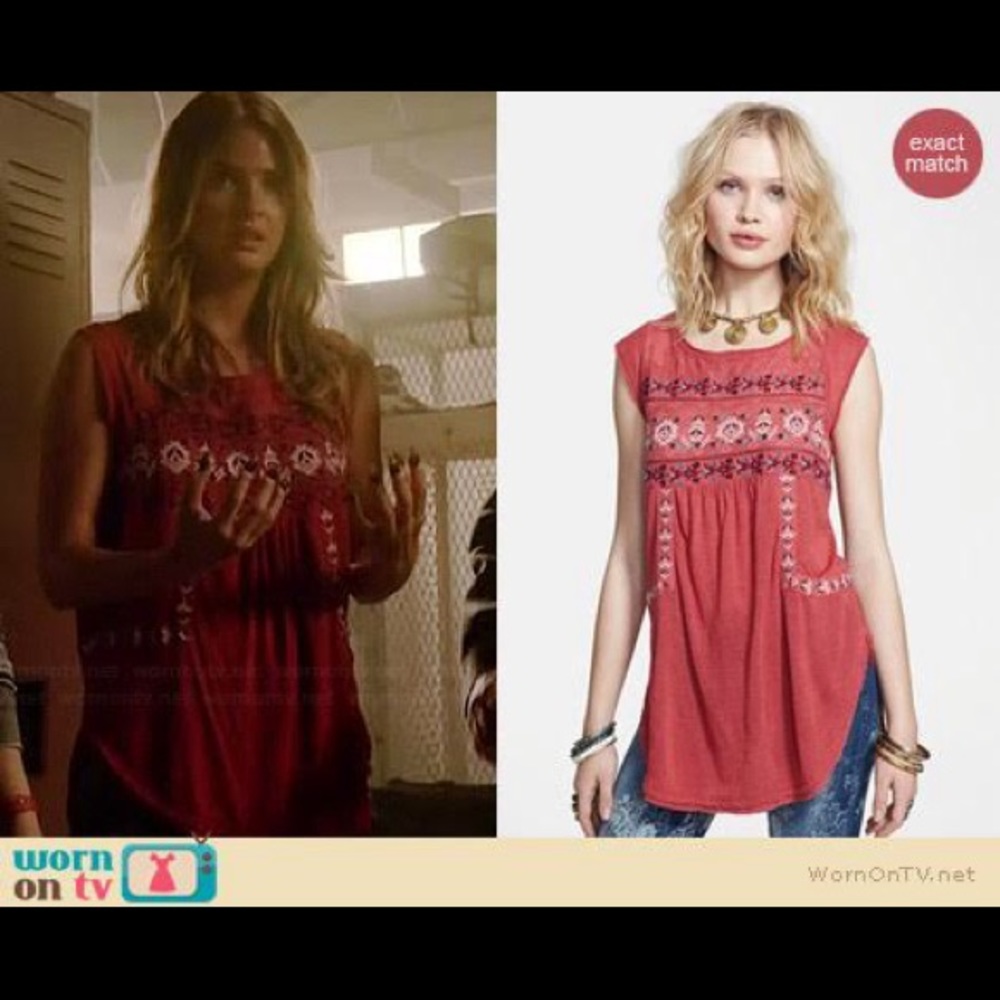 ⭐️SOLD on eBay⭐️ Malia Tate TW Free People Tank